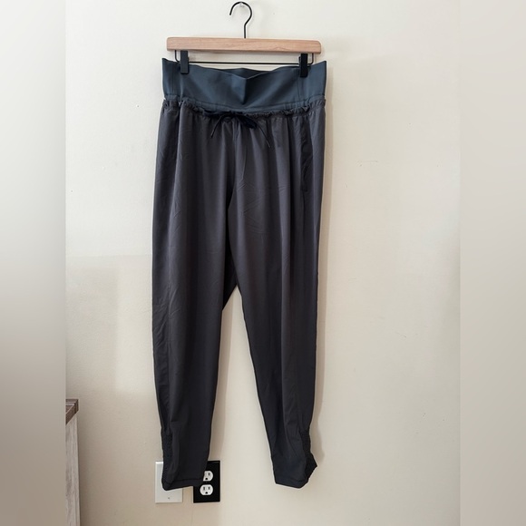 Athleta Charcoal Joggers - Picture 1 of 6